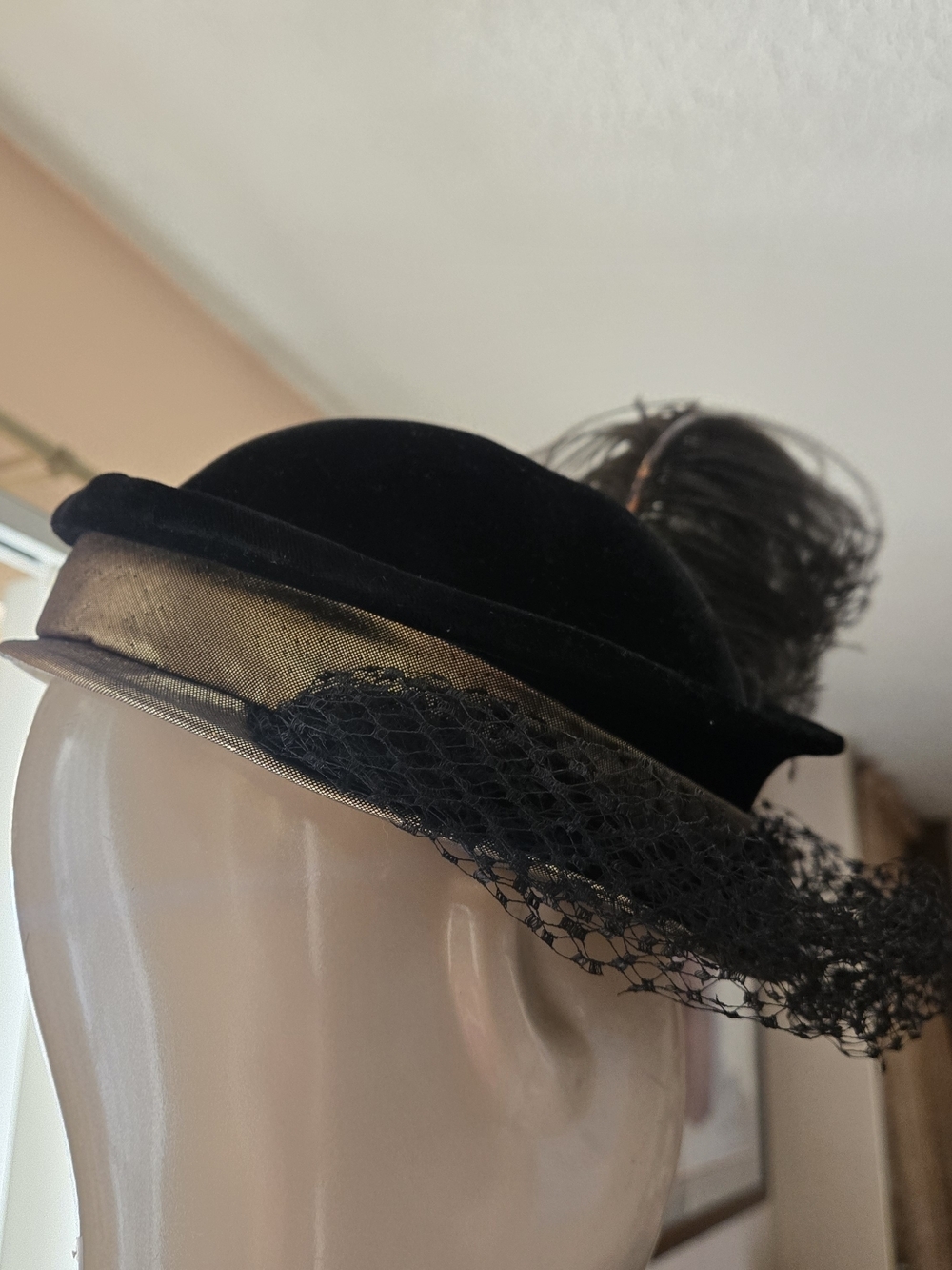 Vintage Nat Frank NY Feather Veil Cocktail Fascinator Hat Gothic - Picture 7 of 16